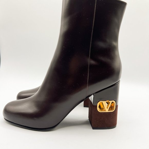 Valentino Garavani VLogo Heritage Leather VLogo-Heel Booties Made in Italy Sz 40 - Picture 6 of 14